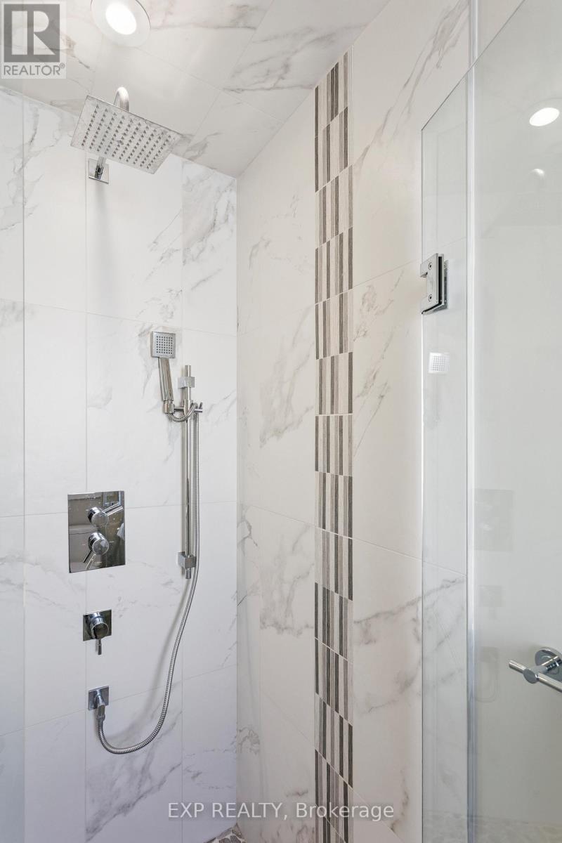 105 Twenty Second Street, Toronto, Ontario  M8V 3M5 - Photo 35 - W12694618