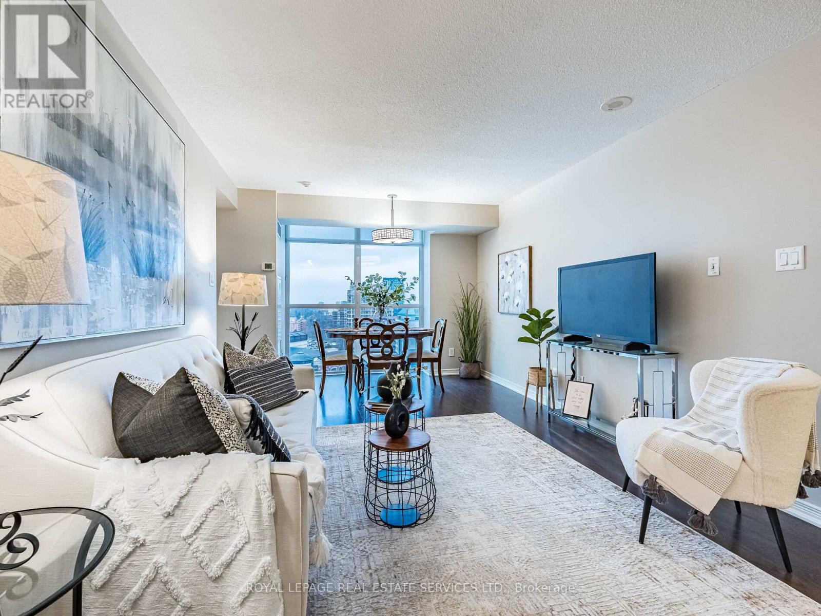 1602 - 9 George Street N, Brampton, Ontario  L6X 0T6 - Photo 10 - W12694646