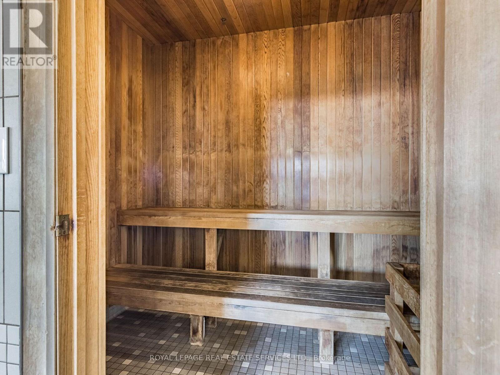 1602 - 9 George Street N, Brampton, Ontario  L6X 0T6 - Photo 36 - W12694646