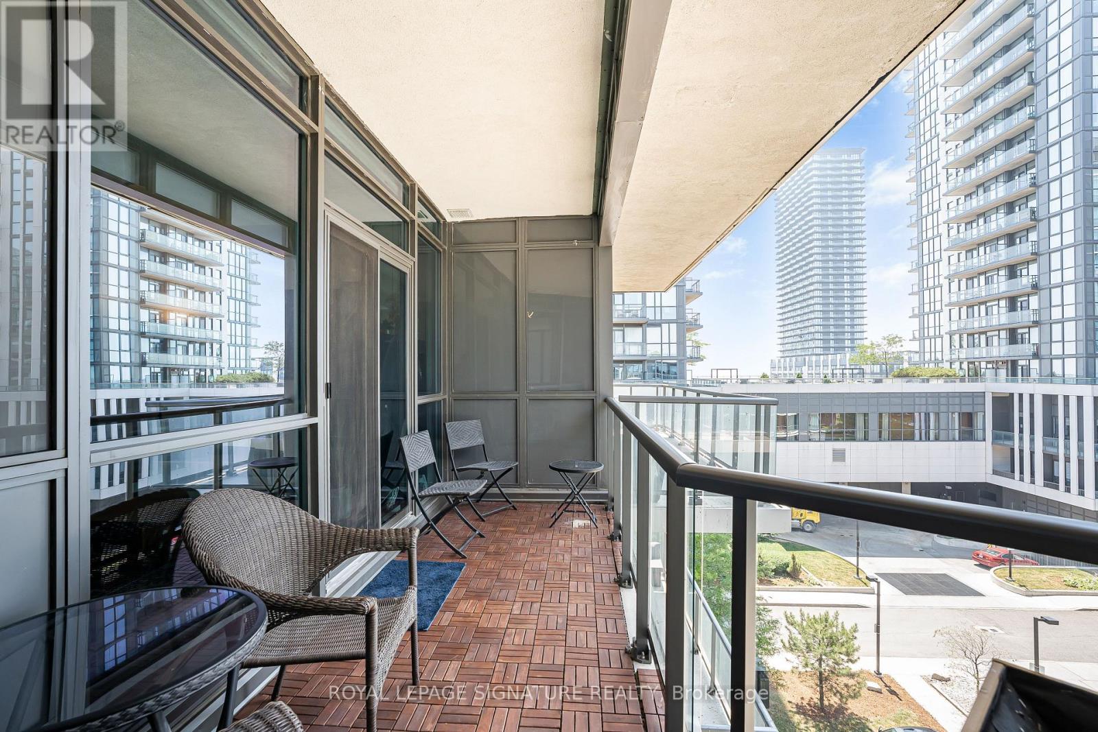 527 - 1185 The Queensway, Toronto, Ontario M8Z 0C6 - Photo 12 - W12694648