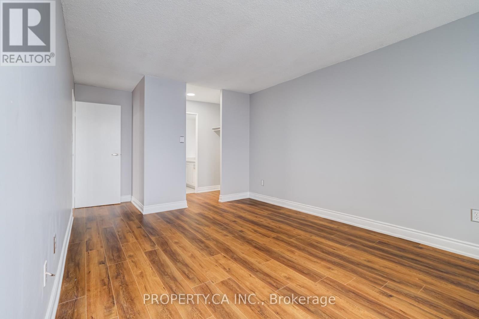 1812 - 10 Markbrook Lane, Toronto, Ontario  M9V 5E3 - Photo 15 - W12694736