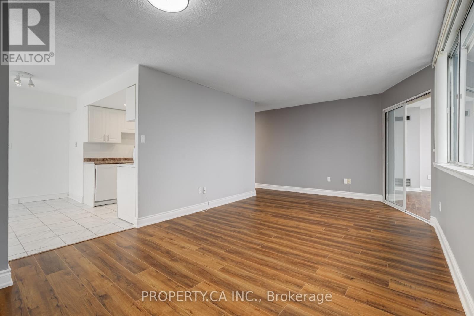 1812 - 10 Markbrook Lane, Toronto, Ontario  M9V 5E3 - Photo 2 - W12694736