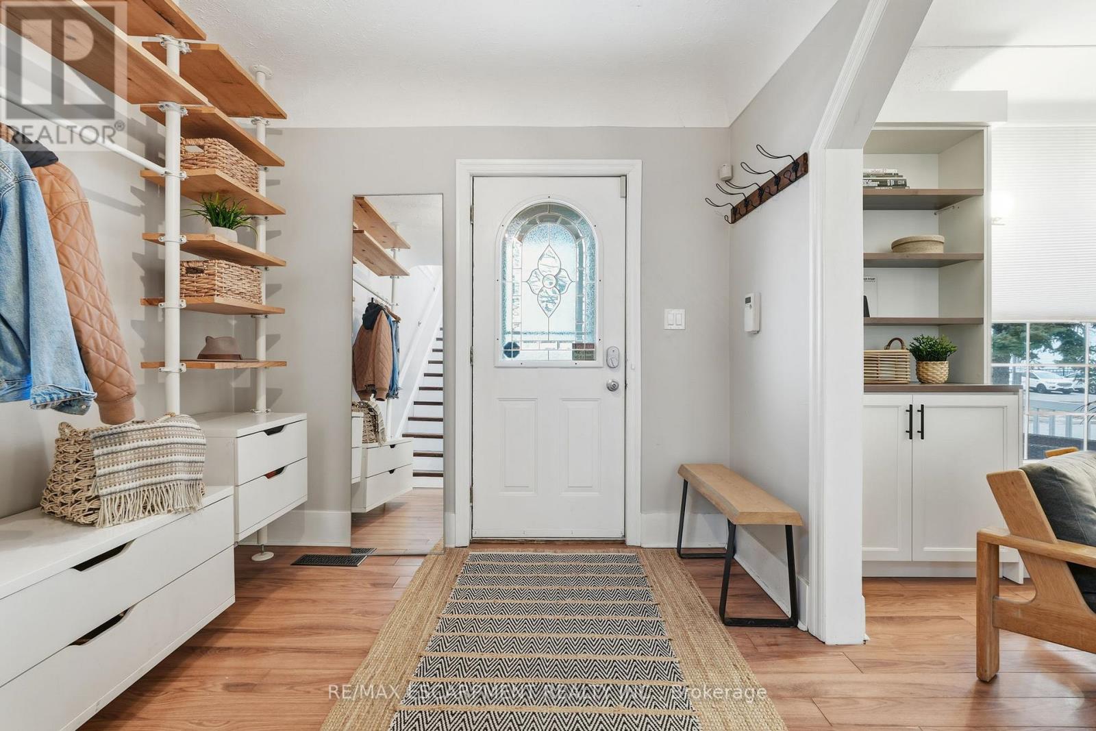 232 Mountain Park Avenue, Hamilton, Ontario  L8V 1A3 - Photo 9 - X12693112