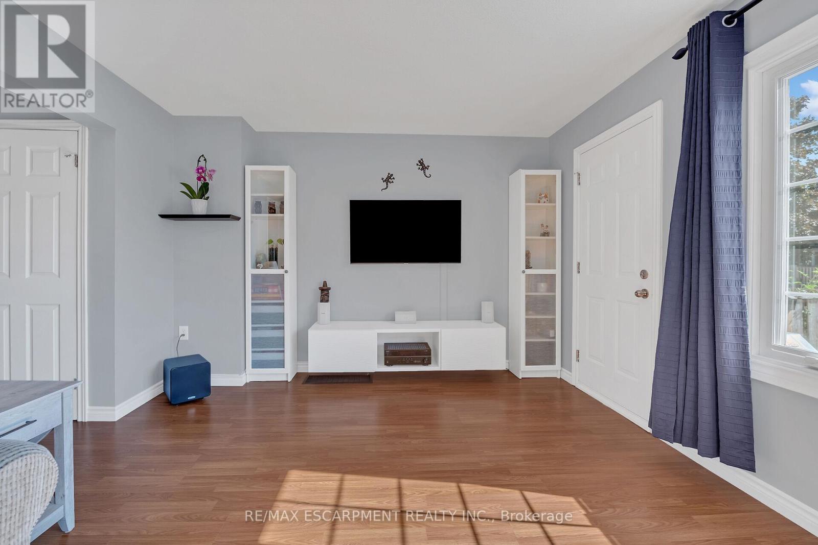 124 - 10 Angus Road, Hamilton, Ontario  L8K 6K3 - Photo 18 - X12694340