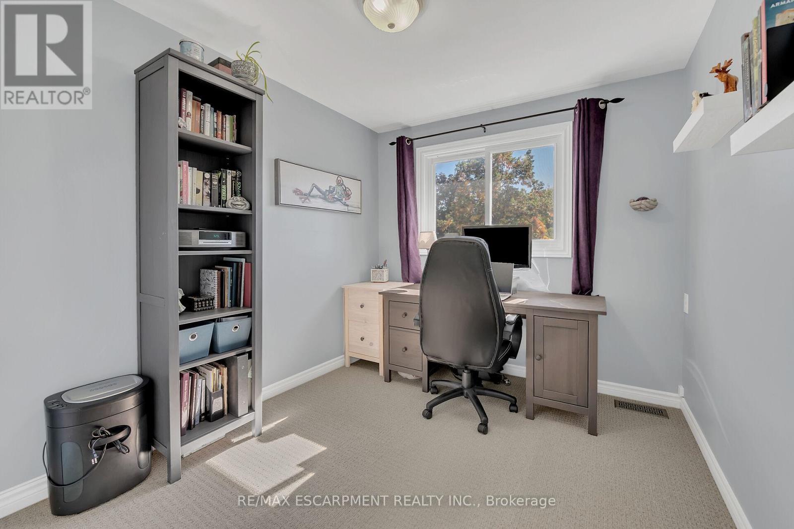 124 - 10 Angus Road, Hamilton, Ontario  L8K 6K3 - Photo 32 - X12694340