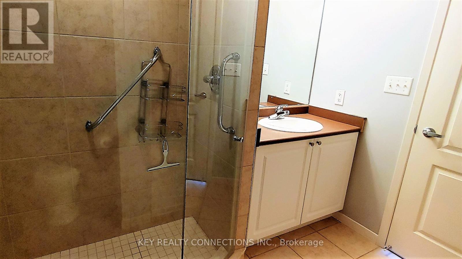 1201 - 330 Prince Charles Drive S, Welland, Ontario  L3C 7B3 - Photo 11 - X12694380