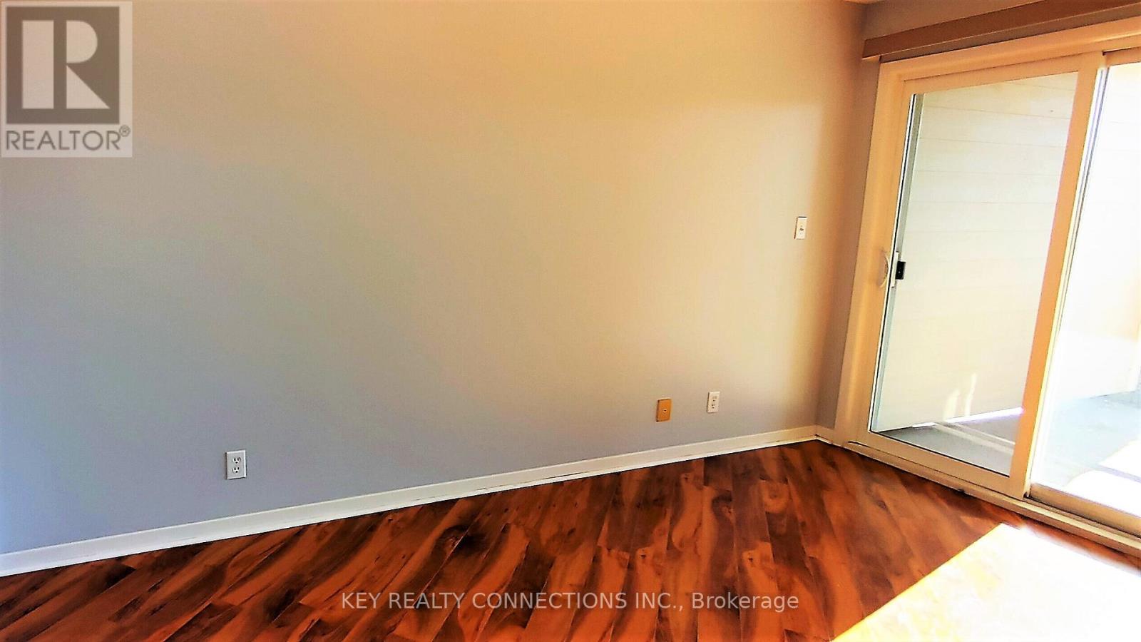 1201 - 330 Prince Charles Drive S, Welland, Ontario  L3C 7B3 - Photo 14 - X12694380