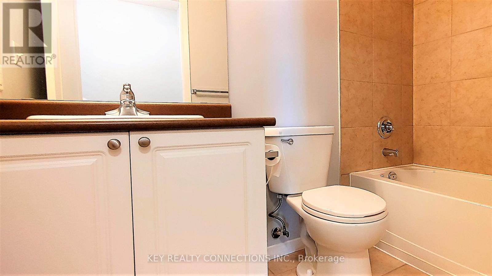 1201 - 330 Prince Charles Drive S, Welland, Ontario  L3C 7B3 - Photo 15 - X12694380