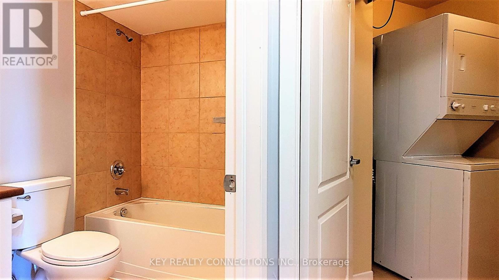 1201 - 330 Prince Charles Drive S, Welland, Ontario  L3C 7B3 - Photo 16 - X12694380