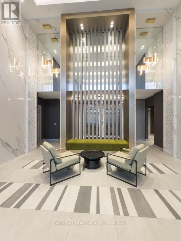 620 - 415 Main Street W Street, Hamilton, Ontario  L8P 0C9 - Photo 3 - X12694418