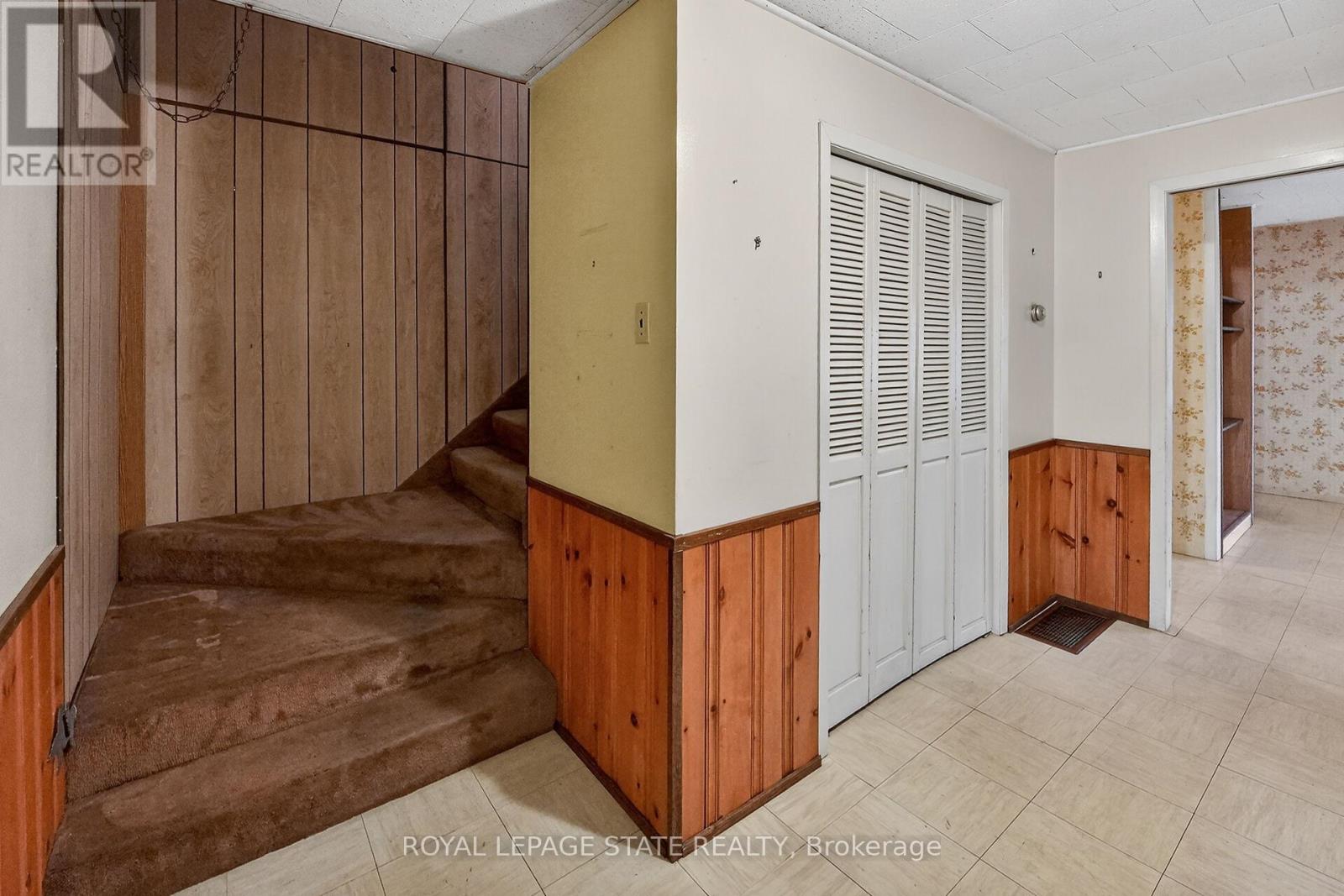 283 Ivon Avenue, Hamilton, Ontario  L8H 5T3 - Photo 17 - X12694432