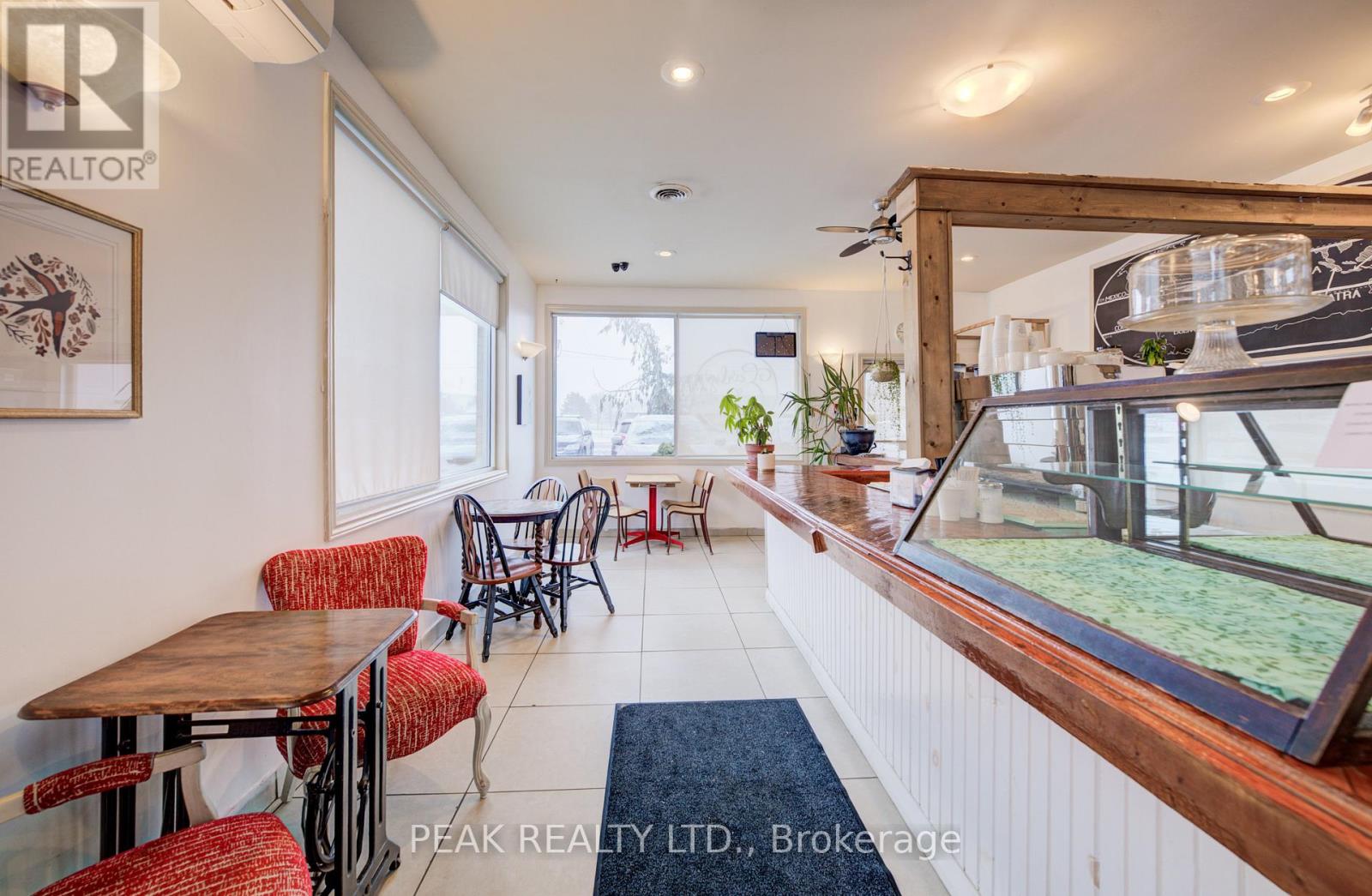 3 - 815 Juliana Drive, Woodstock, Ontario  N4V 1A2 - Photo 5 - X12694548