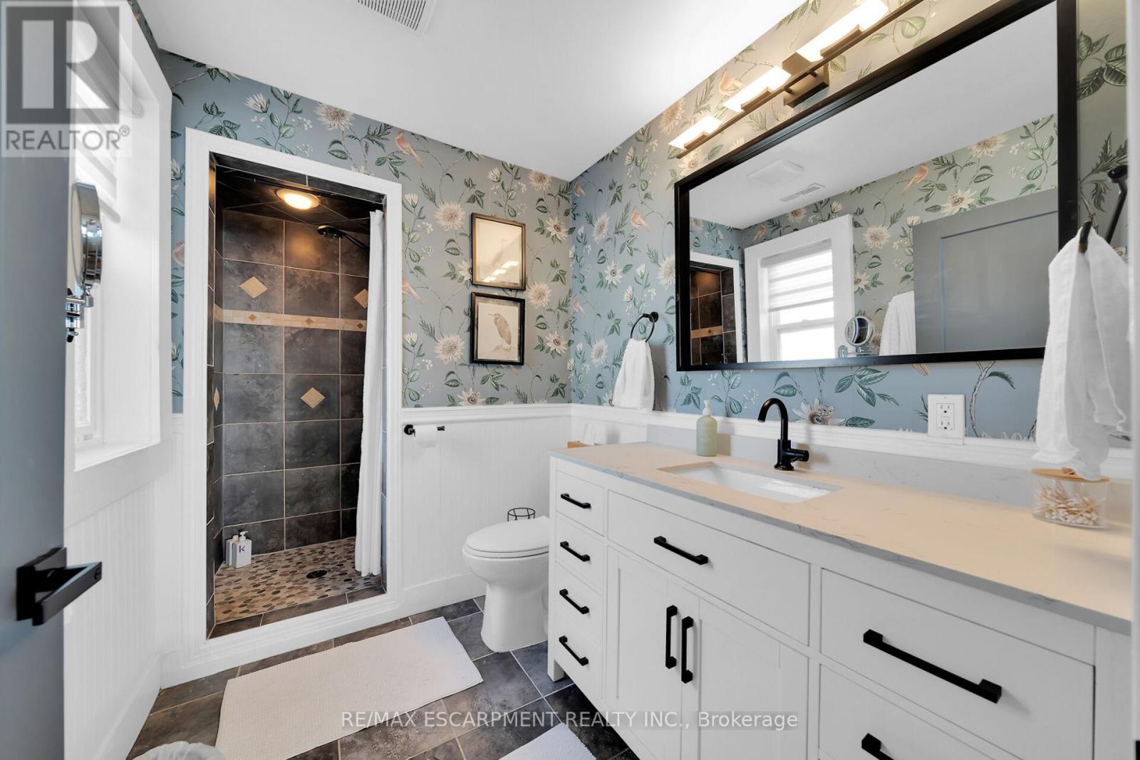 1200 Lakeshore Road, Haldimand, Ontario  N0A 1P0 - Photo 27 - X12694574