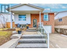 166 RANWOOD COURT, Hamilton, Ontario