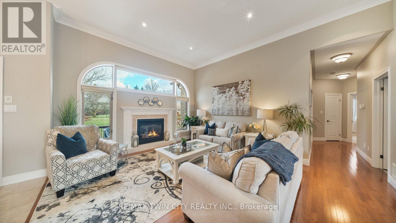 35 Long Lane, Brant, Ontario  N3L 4E9 - Photo 14 - X12694750