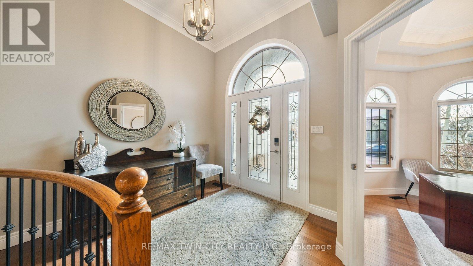 35 Long Lane, Brant, Ontario  N3L 4E9 - Photo 4 - X12694750