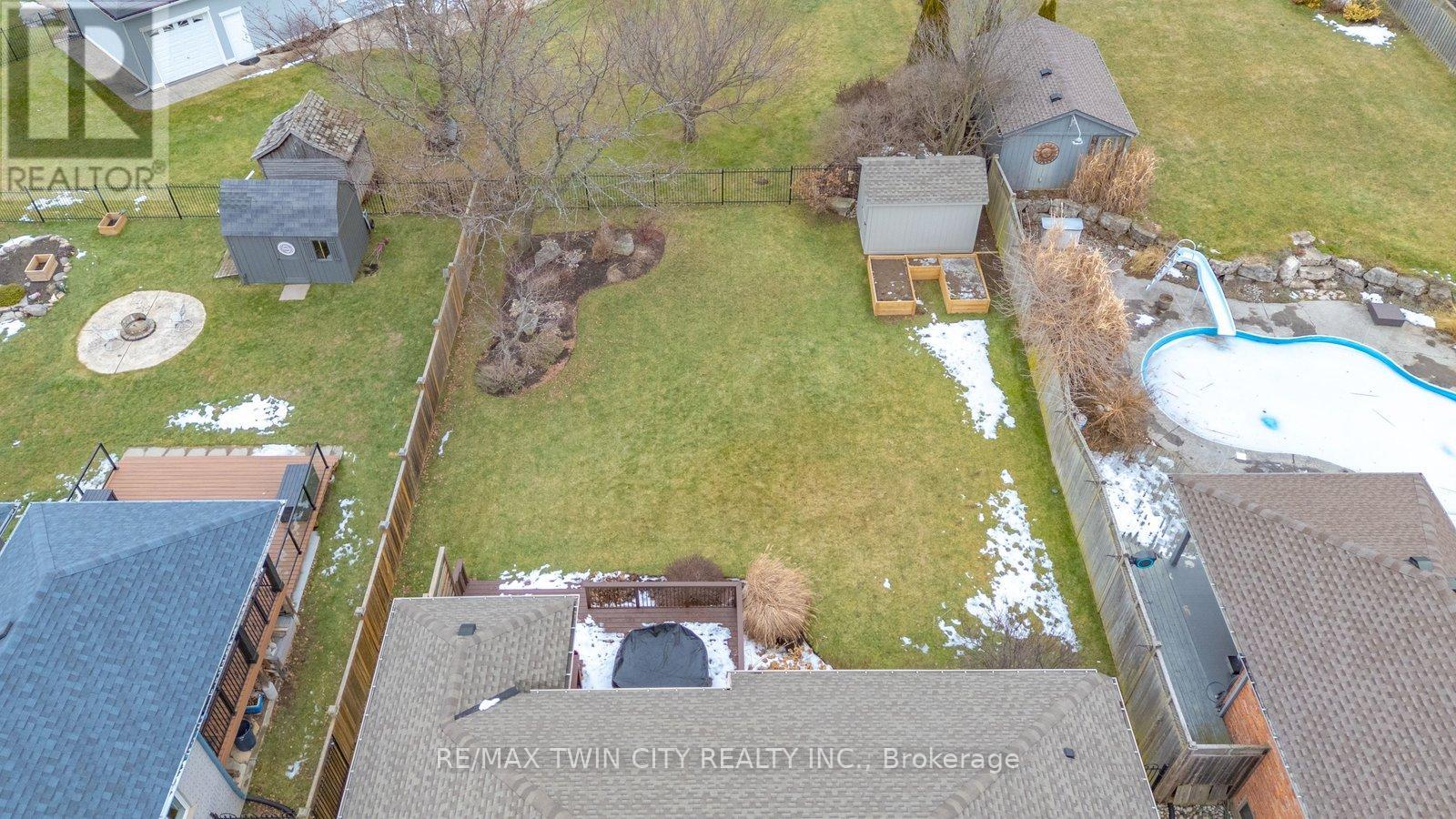 35 Long Lane, Brant, Ontario  N3L 4E9 - Photo 45 - X12694750