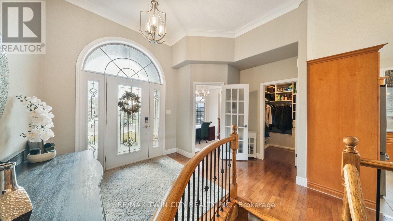 35 Long Lane, Brant, Ontario  N3L 4E9 - Photo 5 - X12694750