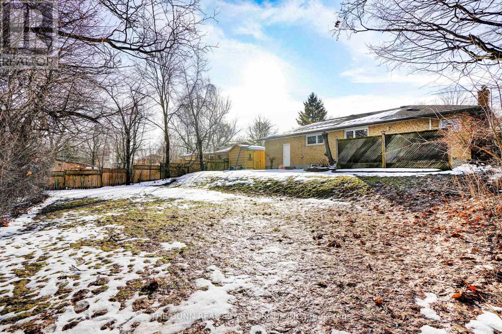 493 Cypress Avenue, London North, Ontario  N6H 3R4 - Photo 45 - X12694762