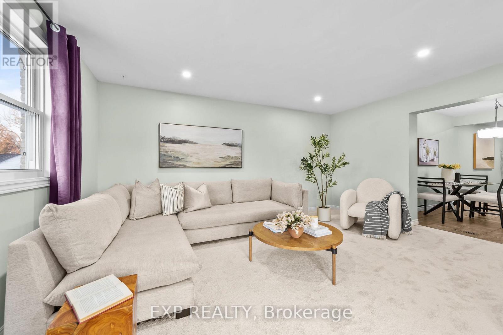 9122 Parkhouse Drive, Strathroy-Caradoc, Ontario  N0L 1W0 - Photo 15 - X12694886