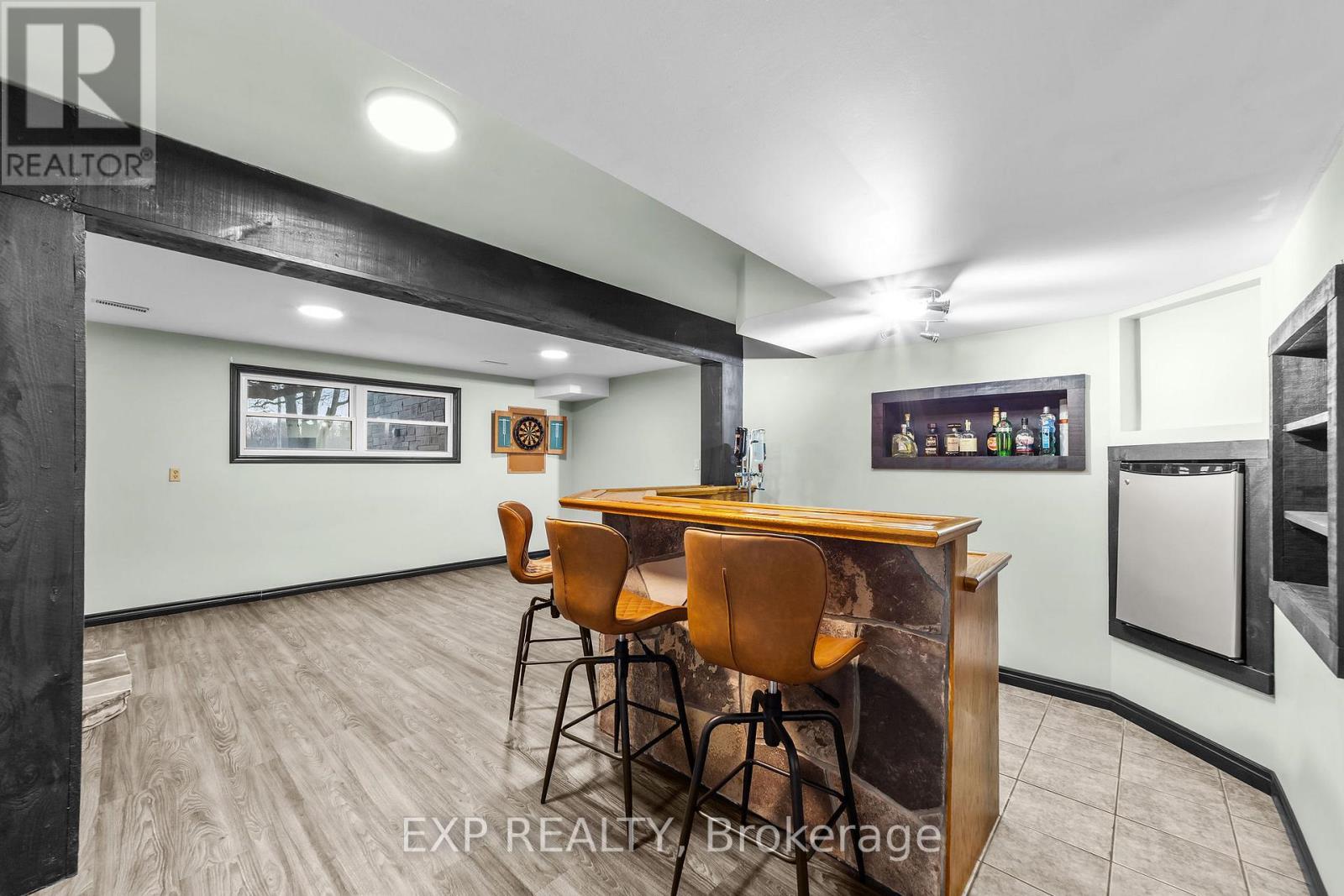 9122 Parkhouse Drive, Strathroy-Caradoc, Ontario  N0L 1W0 - Photo 26 - X12694886