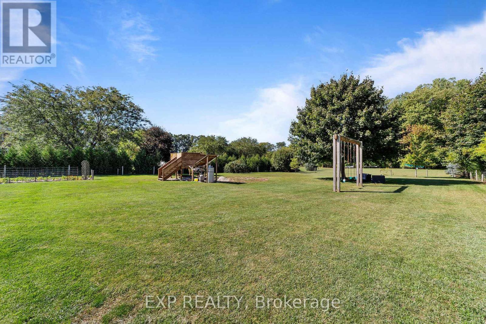 9122 Parkhouse Drive, Strathroy-Caradoc, Ontario  N0L 1W0 - Photo 43 - X12694886