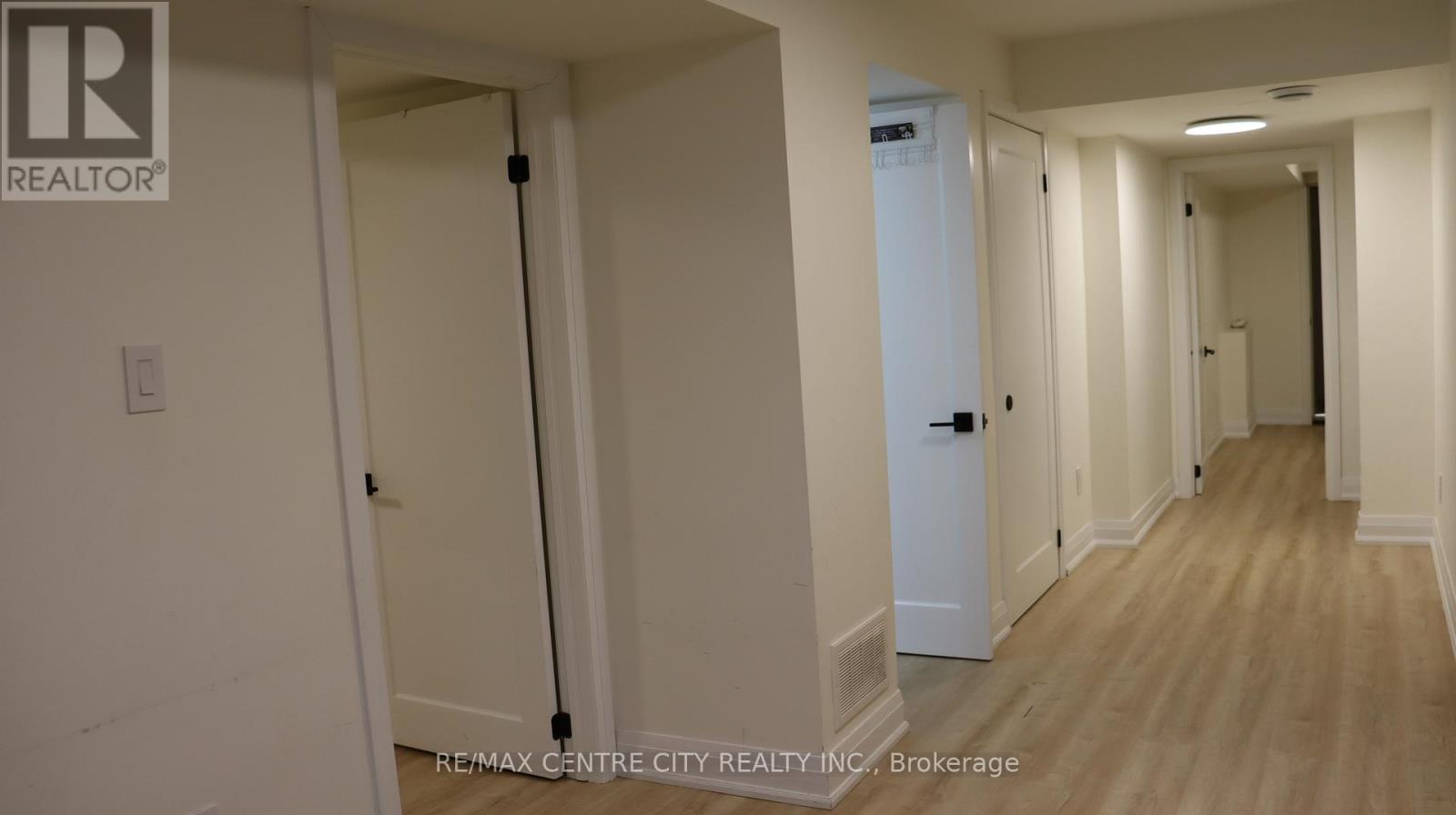 Lower - 2966 Turner Crescent, London South, Ontario  N6M 0J3 - Photo 12 - X12694928