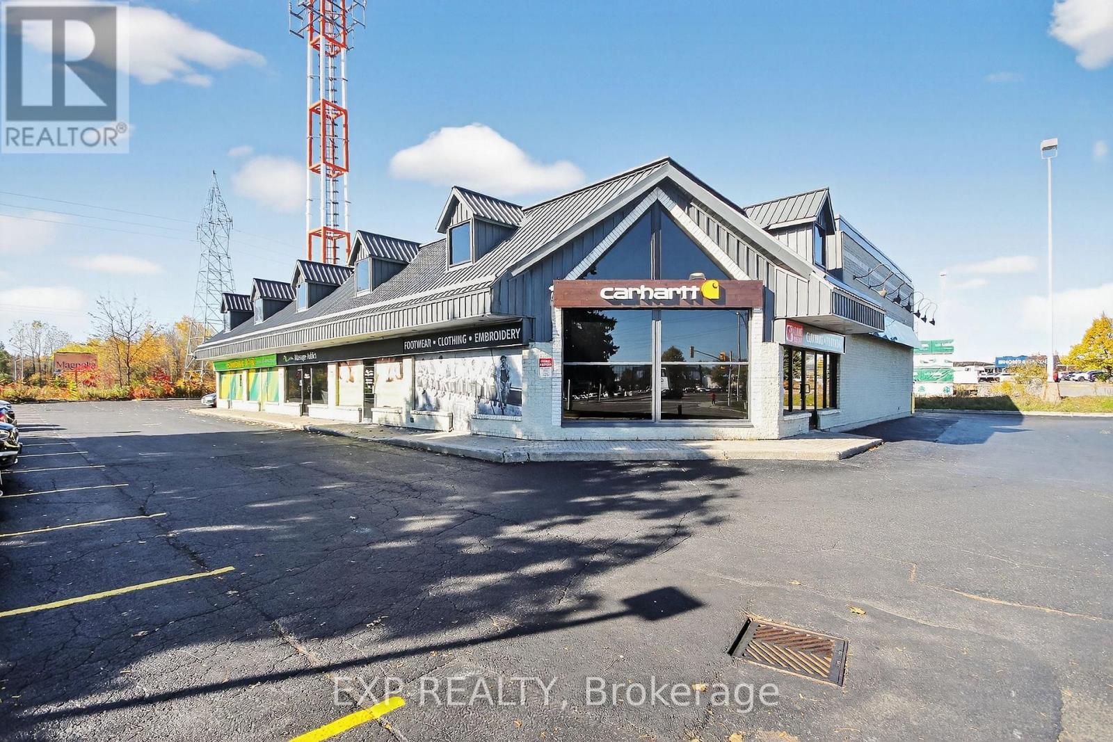 595 West Hunt Club Road, Ottawa, Ontario  K2G 5X6 - Photo 3 - X12694900