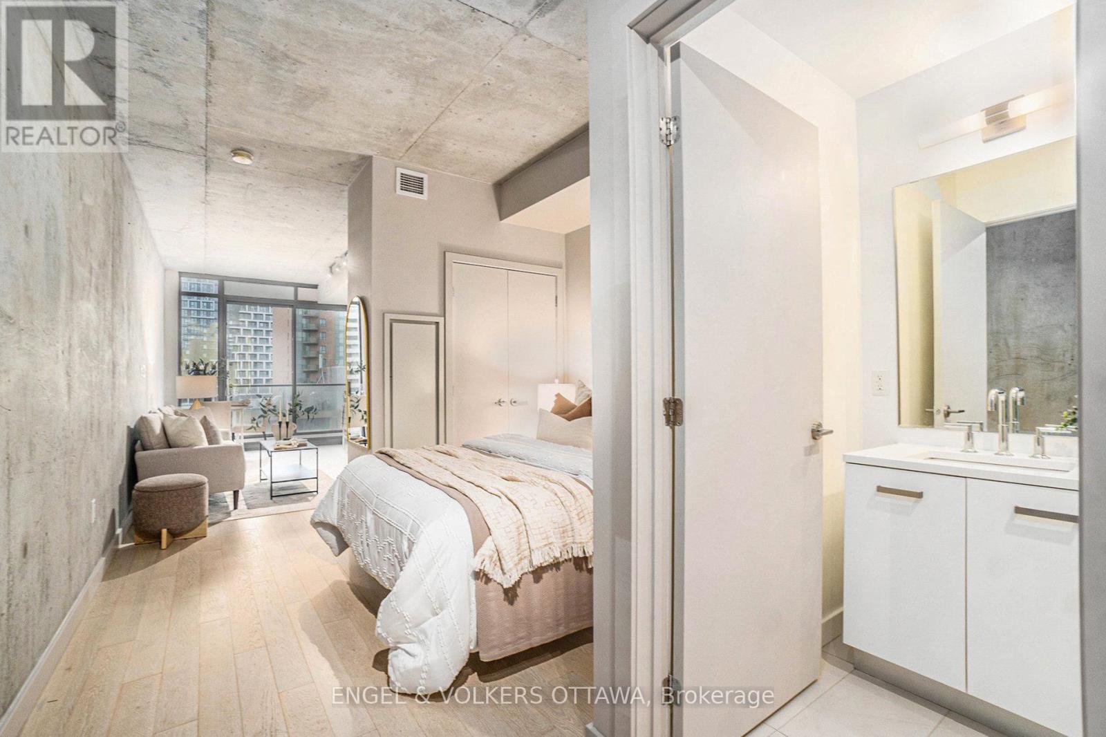 1113 - 224 Lyon Street N, Ottawa, Ontario  K1R 5V9 - Photo 13 - X12694906