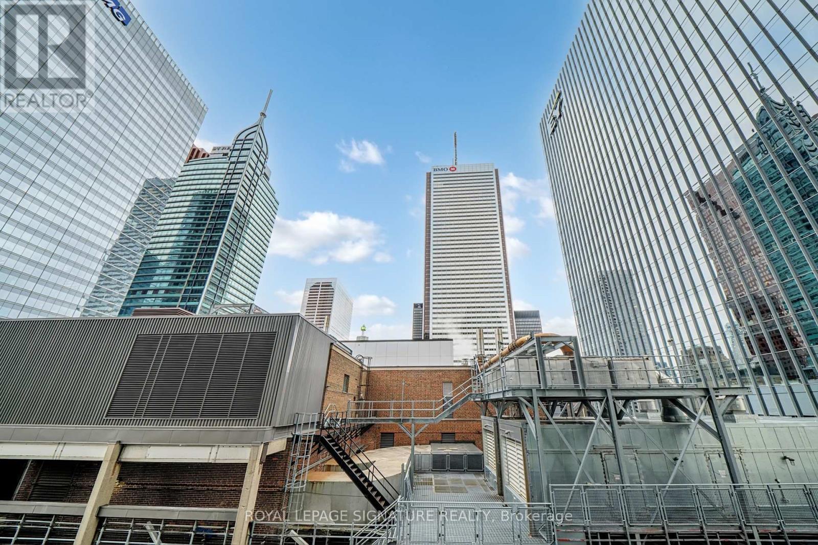 2608 - 70 Temperance Street, Toronto, Ontario  M5H 0B1 - Photo 34 - C12694628