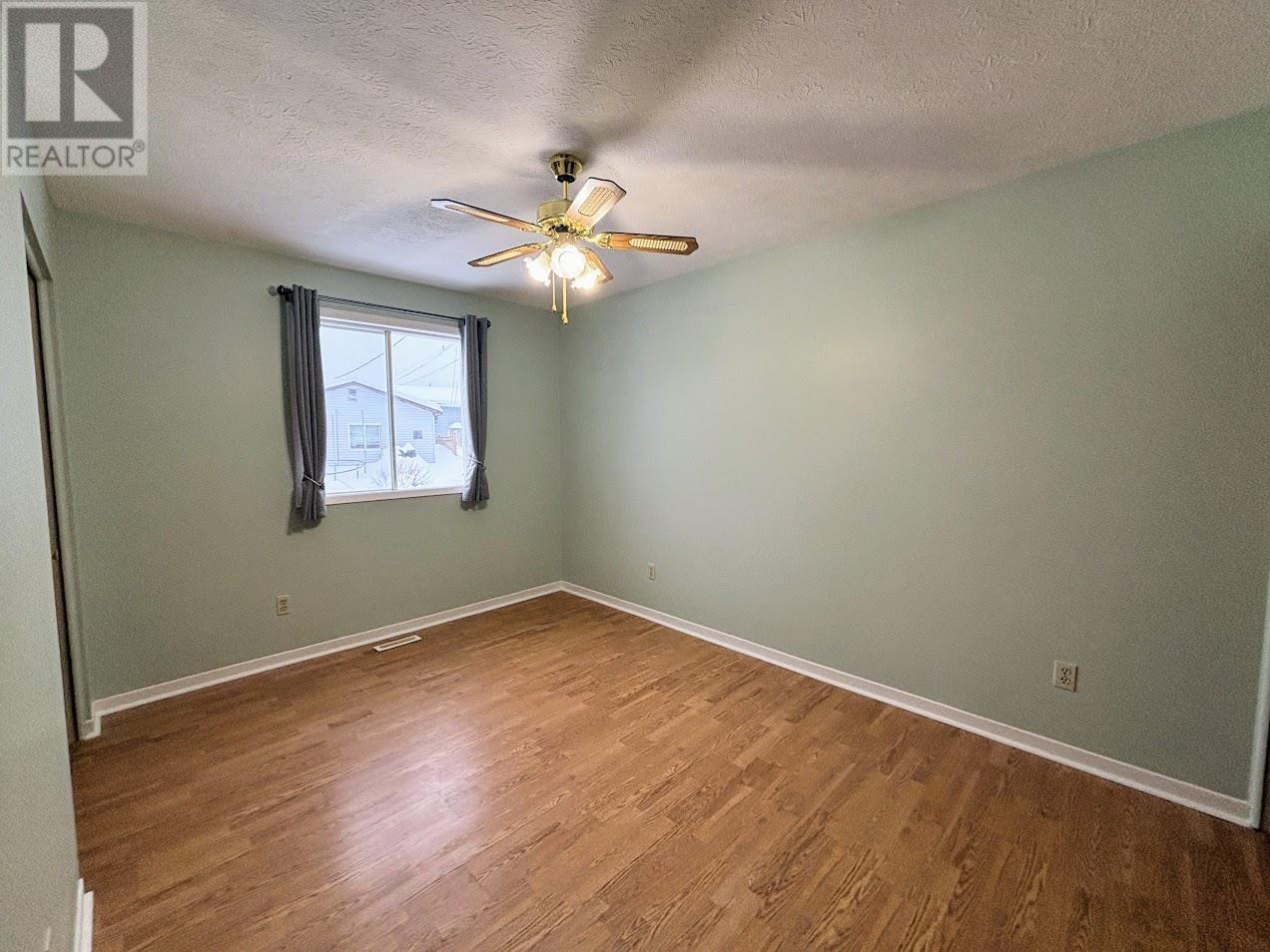 77 Matachewan Rd, Manitouwadge, Ontario  P0T 2C0 - Photo 13 - TB2600061