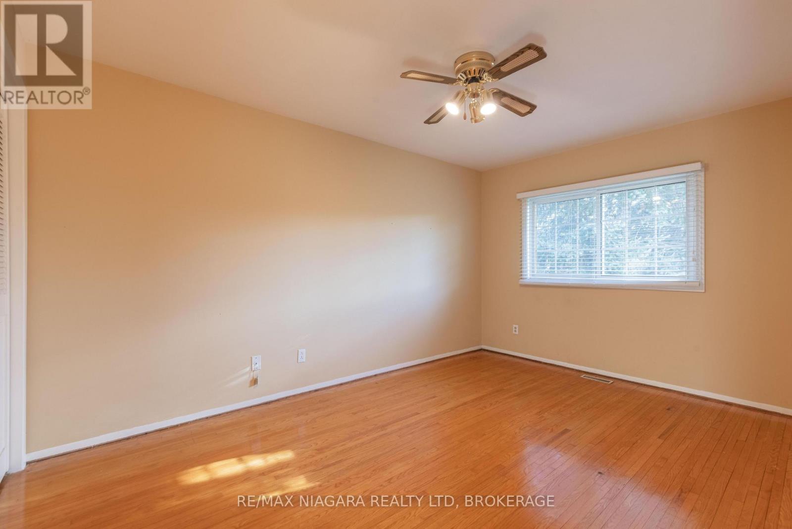 315 Butler Street, Niagara-On-The-Lake, Ontario  L0S 1J0 - Photo 15 - X12694850