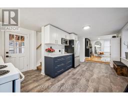 20 BERGEY STREET, Cambridge, Ontario