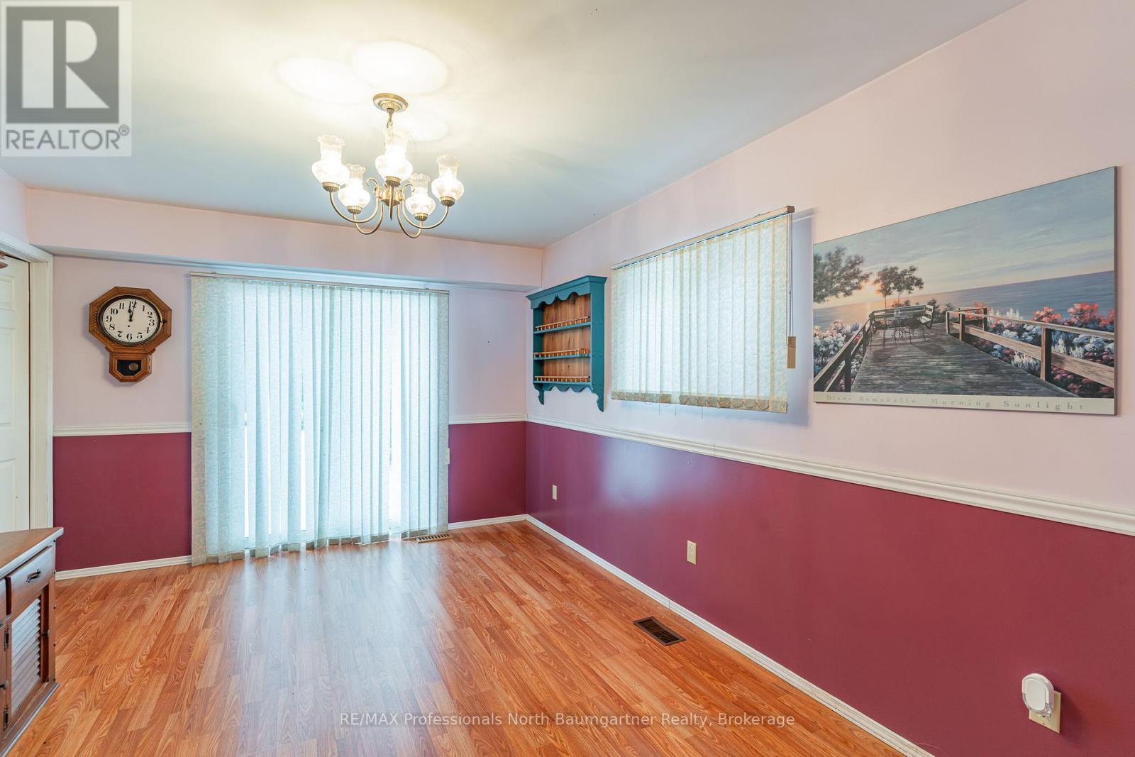 1015 Blackberry Lane, Minden Hills, Ontario  K0M 2K0 - Photo 14 - X12694894