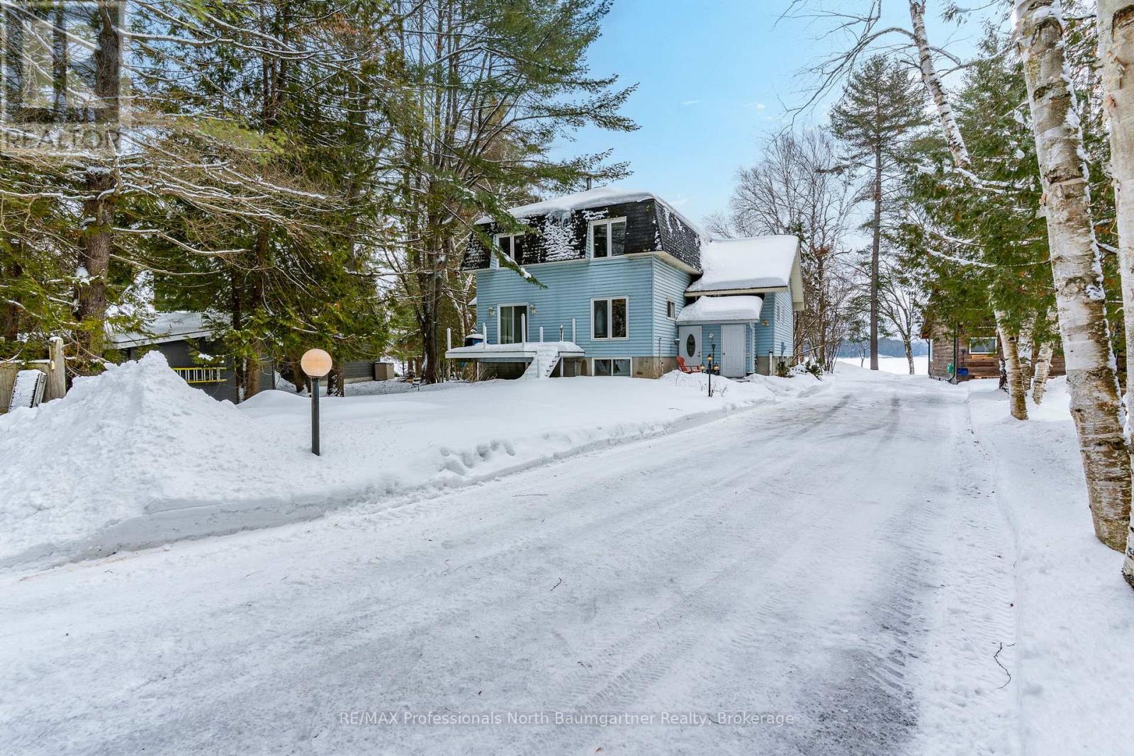 1015 Blackberry Lane, Minden Hills, Ontario  K0M 2K0 - Photo 39 - X12694894