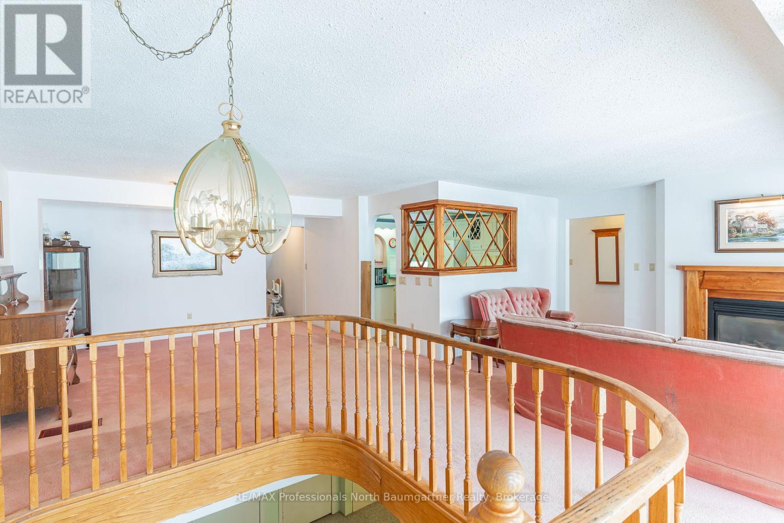 1015 Blackberry Lane, Minden Hills, Ontario  K0M 2K0 - Photo 7 - X12694894