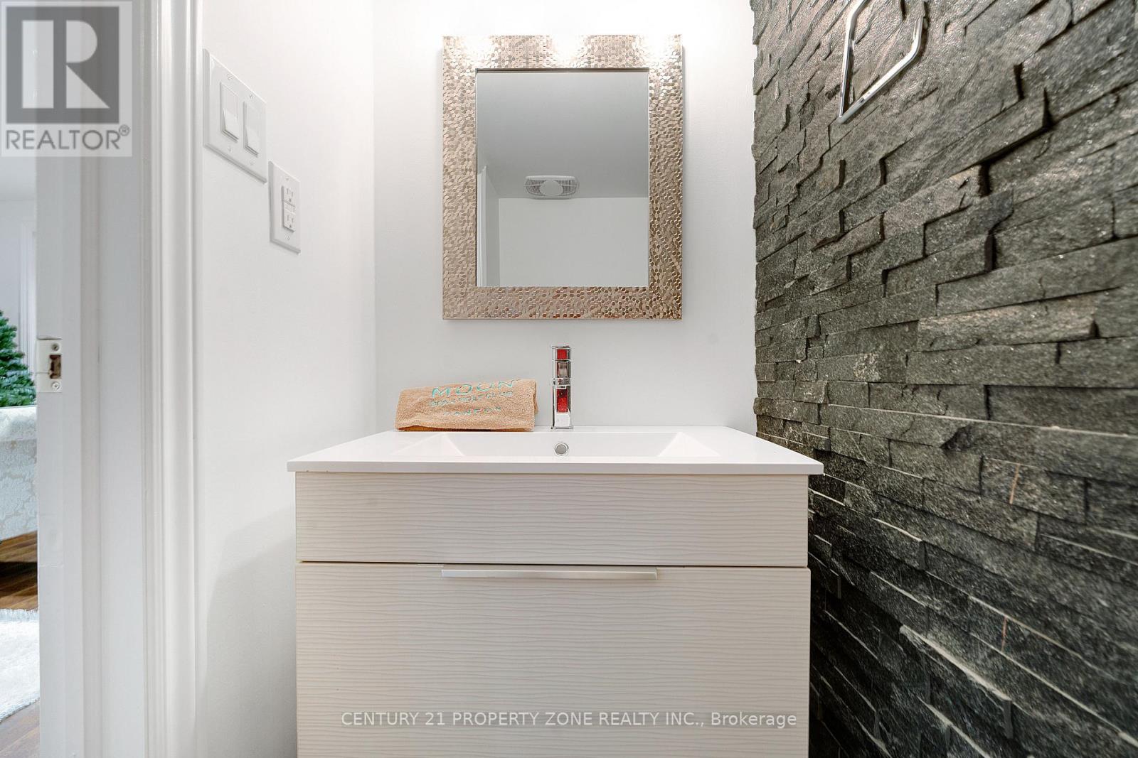 30 Grouse Lane, Brampton, Ontario  L6Y 5L1 - Photo 43 - W12688634