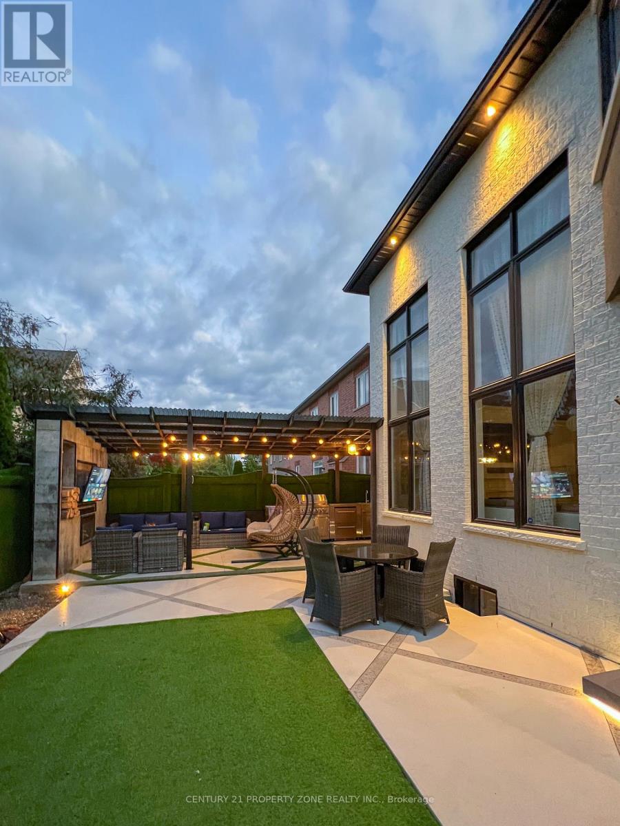 30 Grouse Lane, Brampton, Ontario  L6Y 5L1 - Photo 48 - W12688634