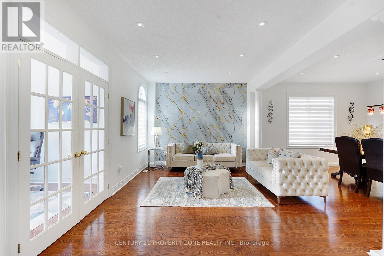 30 Grouse Lane, Brampton, Ontario  L6Y 5L1 - Photo 6 - W12688634