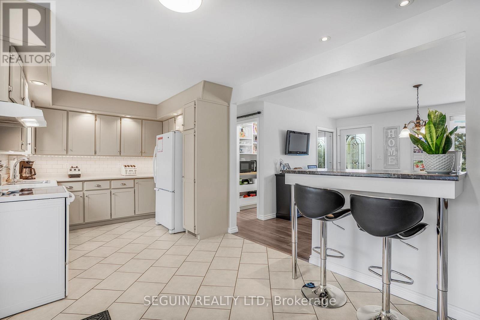 114 Stanley Avenue, Champlain, Ontario  K0B 1R0 - Photo 19 - X12466412