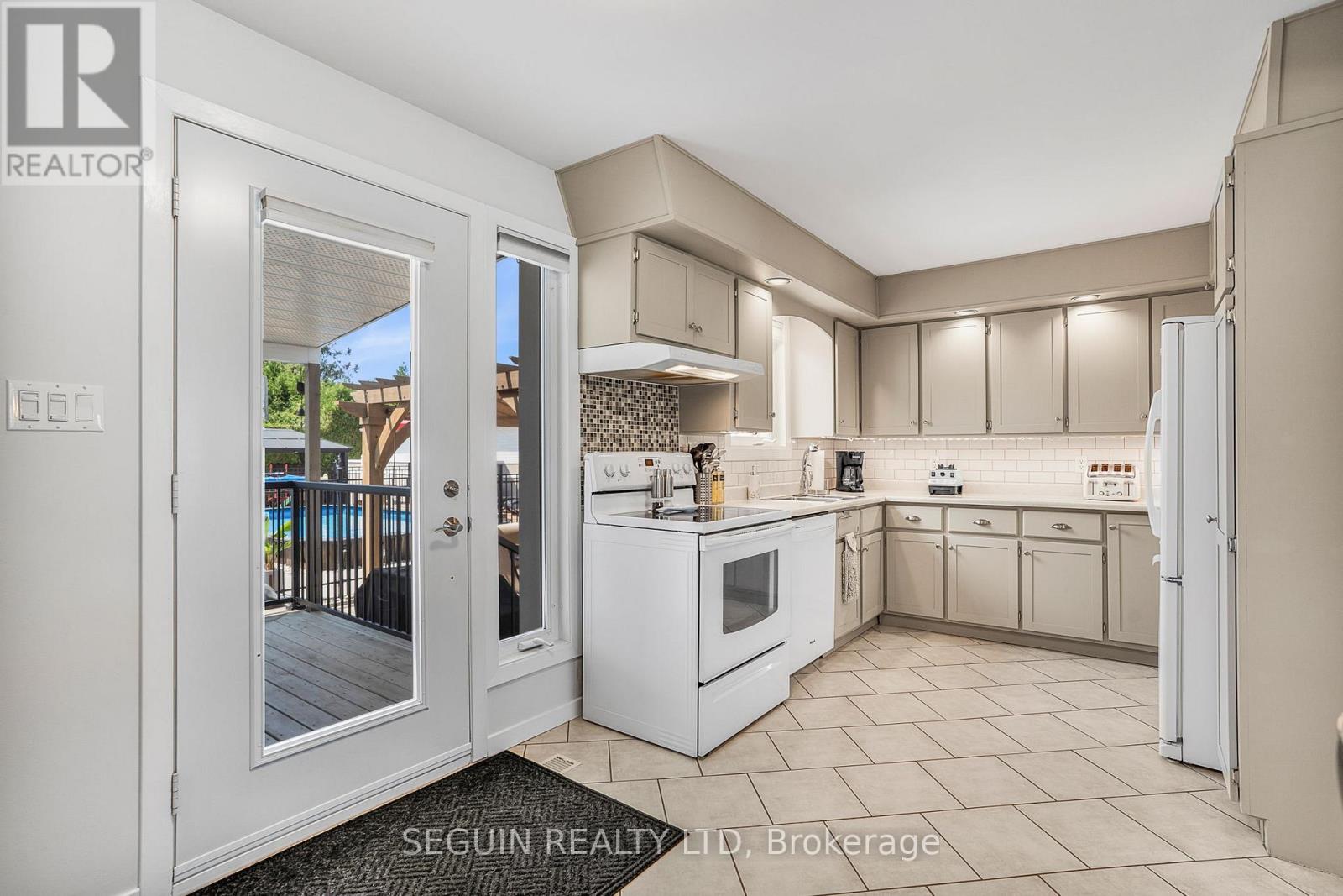 114 Stanley Avenue, Champlain, Ontario  K0B 1R0 - Photo 21 - X12466412