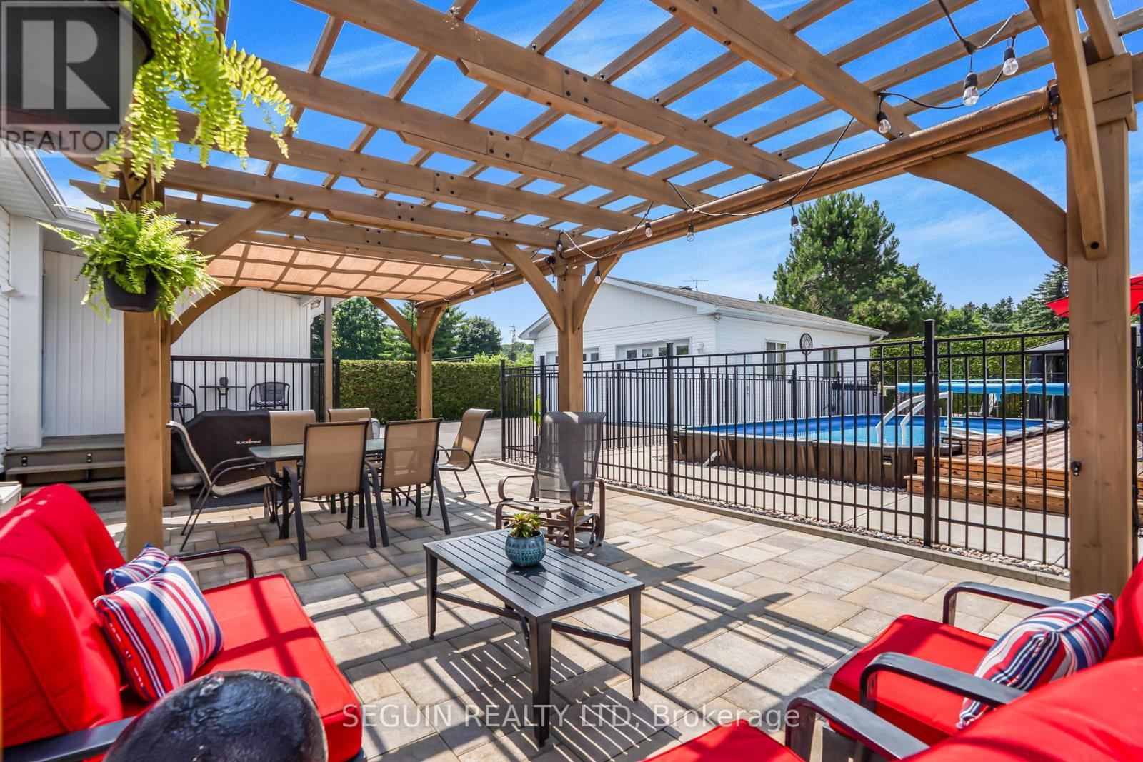 114 Stanley Avenue, Champlain, Ontario  K0B 1R0 - Photo 11 - X12466412