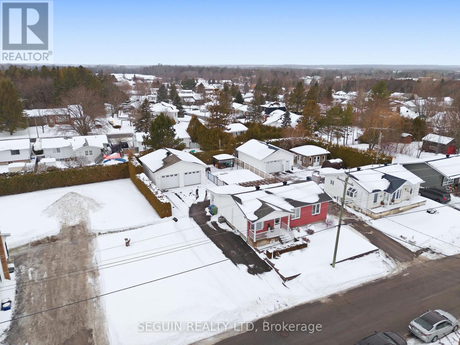 114 Stanley Avenue, Champlain, Ontario  K0B 1R0 - Photo 3 - X12466412