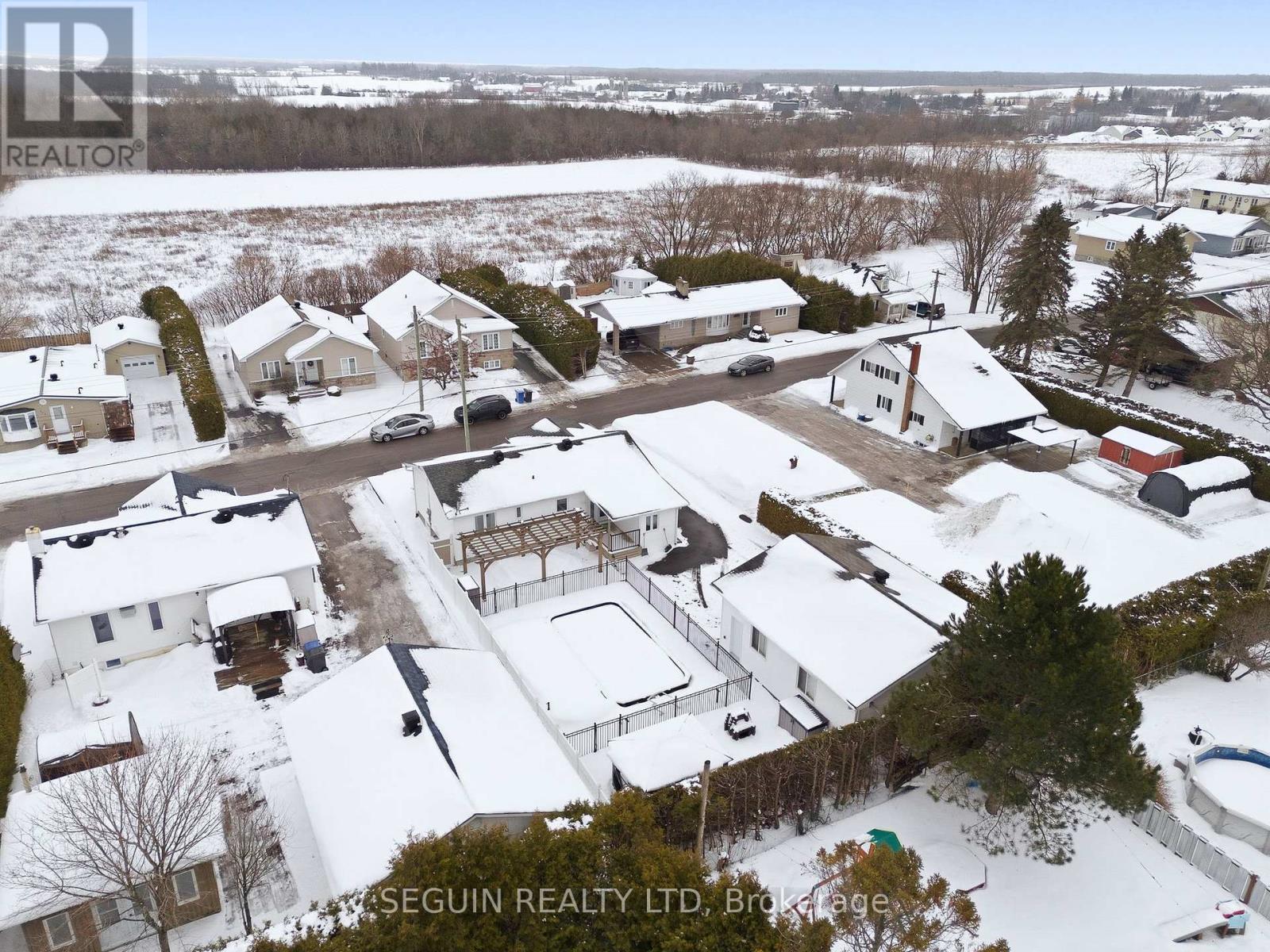 114 Stanley Avenue, Champlain, Ontario  K0B 1R0 - Photo 47 - X12466412