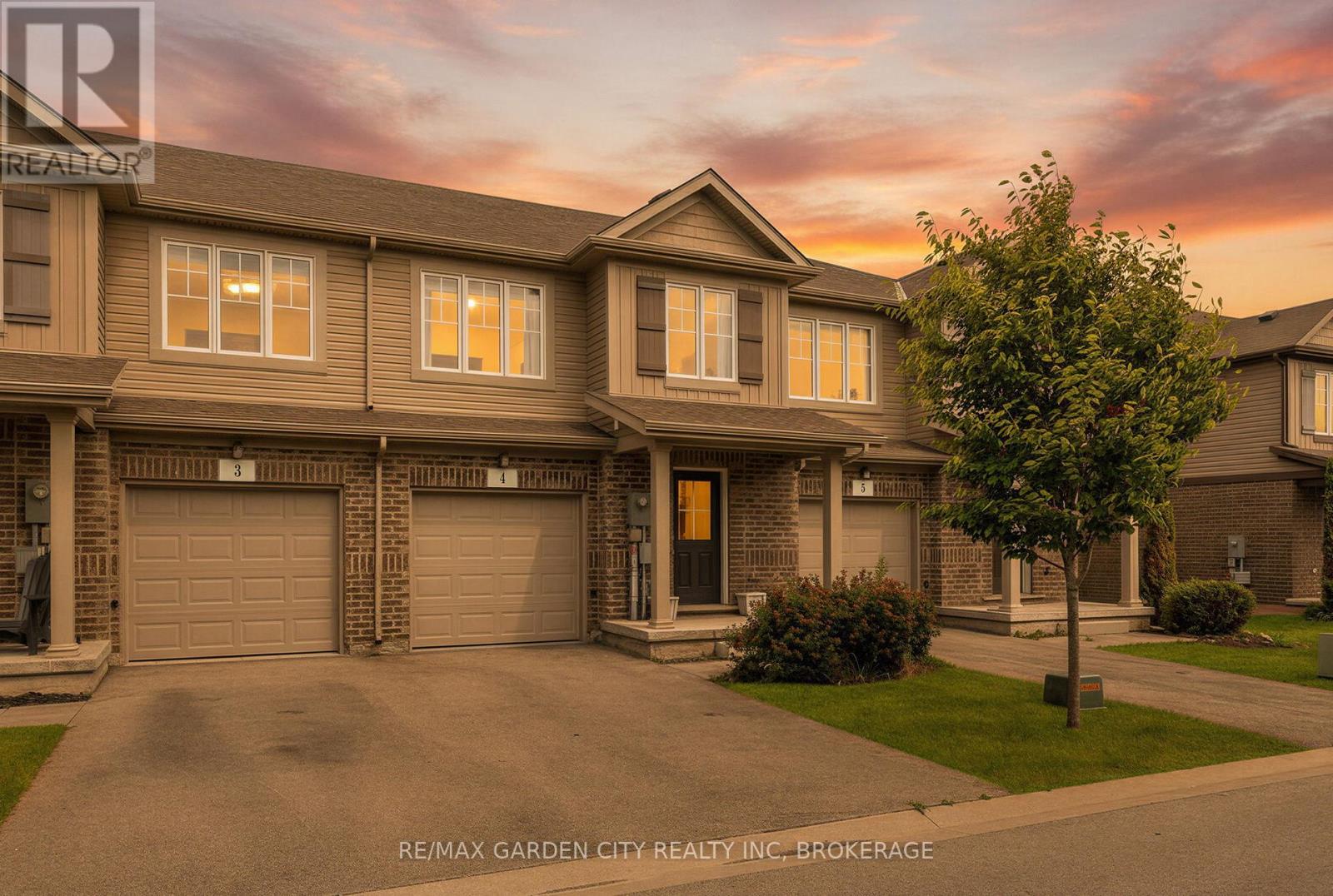 4 - 340 PROSPECT POINT ROAD N, Fort Erie, Ontario