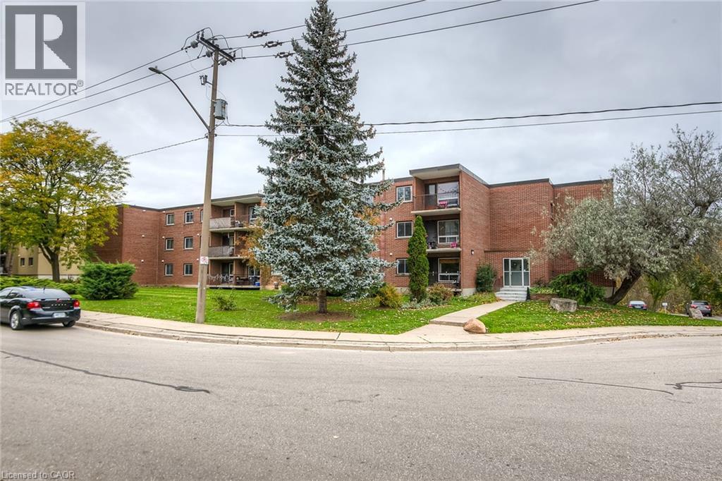 4 AVALON Place Unit# 103, Kitchener, Ontario