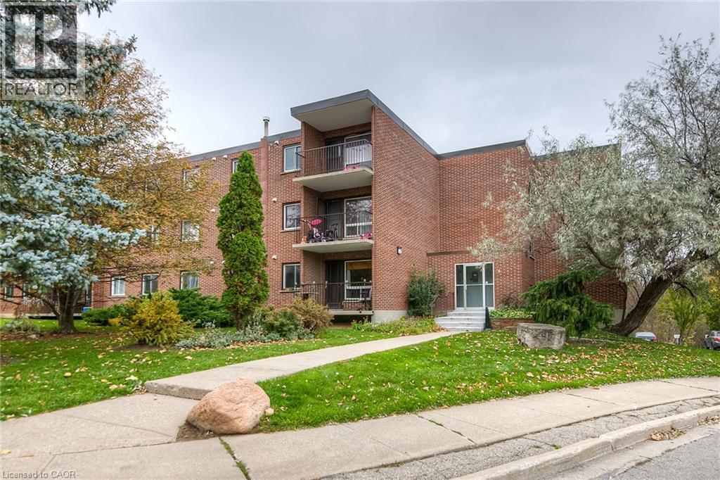 4 Avalon Place Unit# 103, Kitchener, Ontario  N2M 4N6 - Photo 3 - 40798357