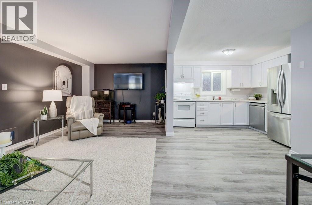 33 Orchid Crescent, Kitchener, Ontario  N2E 3N3 - Photo 7 - 40797178