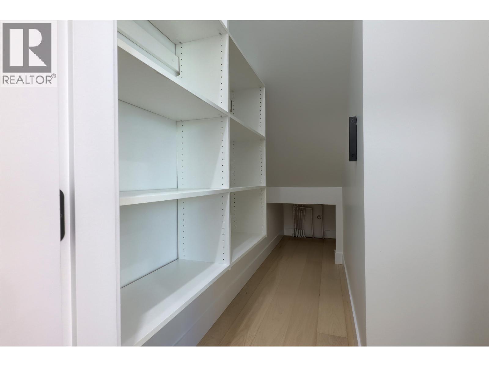 4670 Todd Street, Vancouver, British Columbia  V5R 3P8 - Photo 17 - R3079051