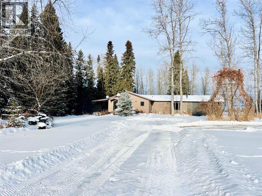 390055 Range Road 7-0, Rural Clearwater County, Alberta  T4T 1P3 - Photo 1 - A2261792
